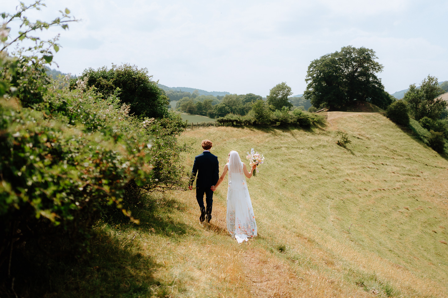 WILDE LODGE WEDDING PHOTOGRAPHY POWYS WALES 017 WILDE LODGE WEDDING PHOTOGRAPHY POWYS WALES 017